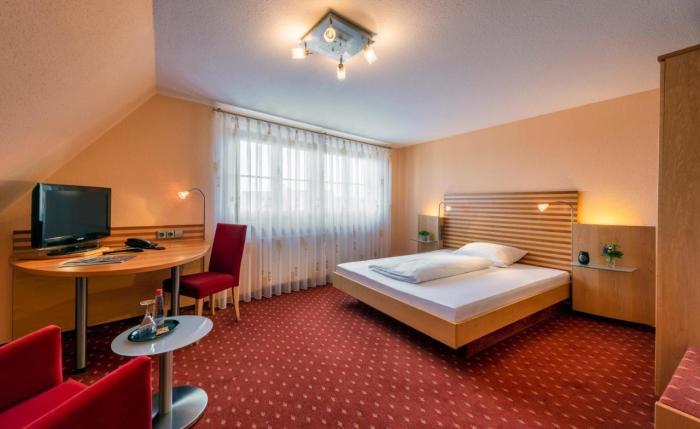 Danner'S Hotel Loewen Marschalkenzimmern Quarto foto